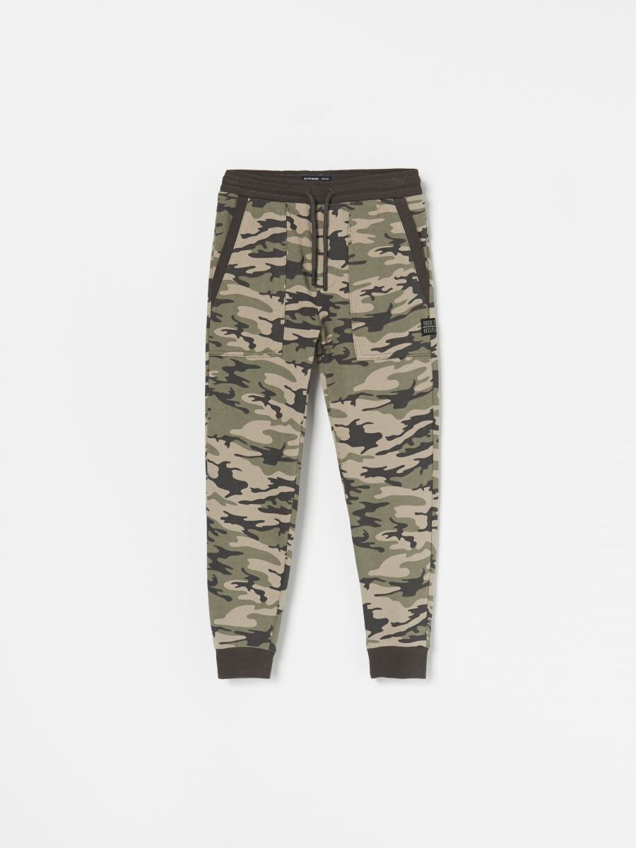 camouflage sweat pants